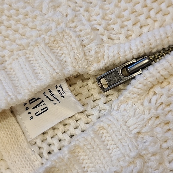 Gap Unisex Cream Wide Knit Hooded Sweater with Pockets Size 3 - Picture 3 of 4